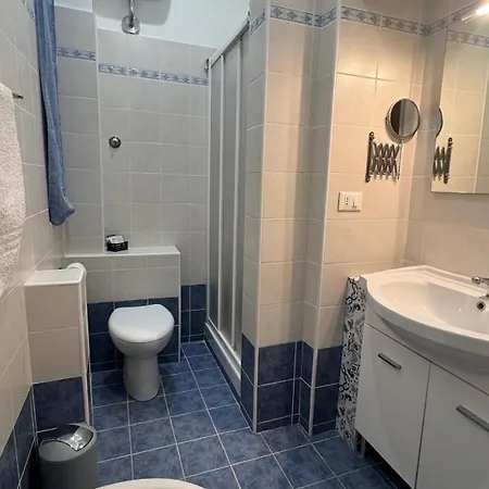 A Casa Di Cleo B&B 트리에스테